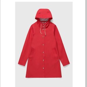 Stutterheim Mosebacke Raincoat Jacket in Red